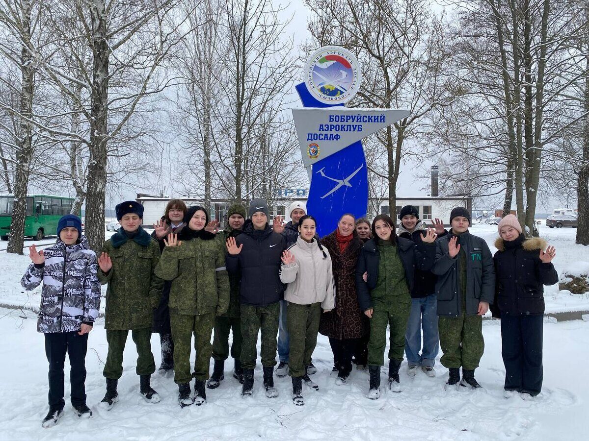 Юные патриоты познакомились с деятельностью Бобруйского аэроклуба
