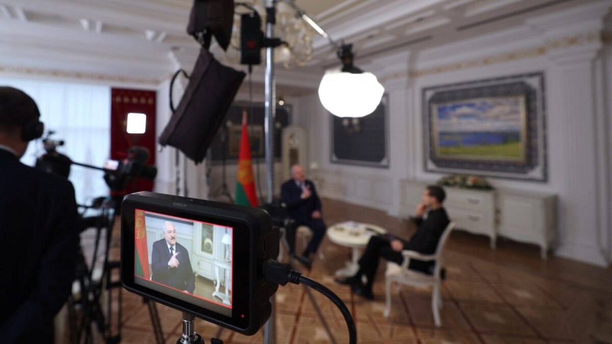 Американский блогер Марио Науфал анонсировал интервью с Президентом Беларуси в соцсети Х 4 марта