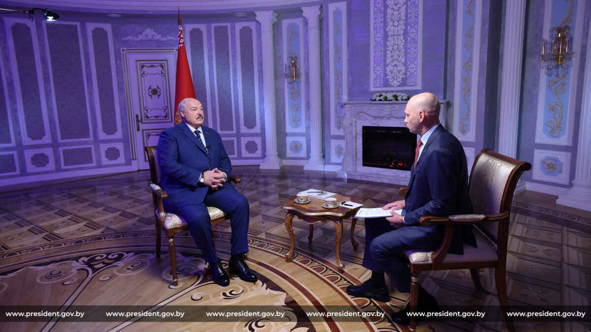 Лукашенко дал интервью межгосударственной телерадиокомпании «Мир»