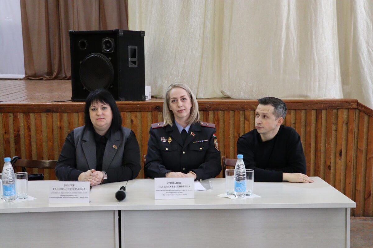 Диалоговая площадка «Подросток и закон» состоялась в медицинском колледже