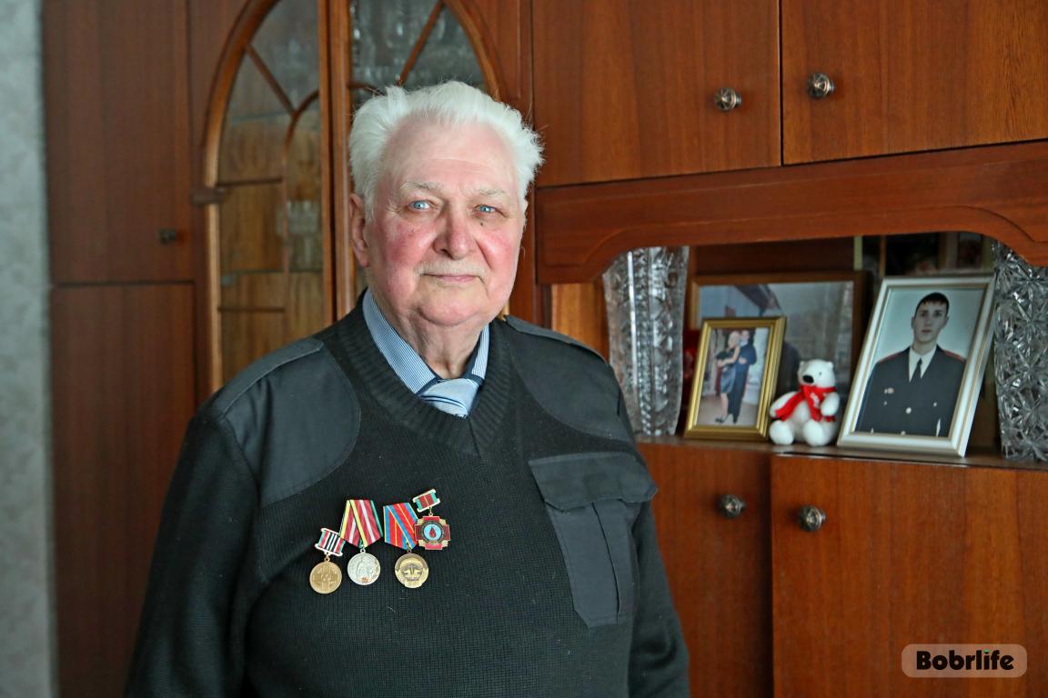 Чернобыльский след в душе. Бобруйчанин Николай Матвеенко рассказал, чем занимались дорожники в радиоактивной зоне
