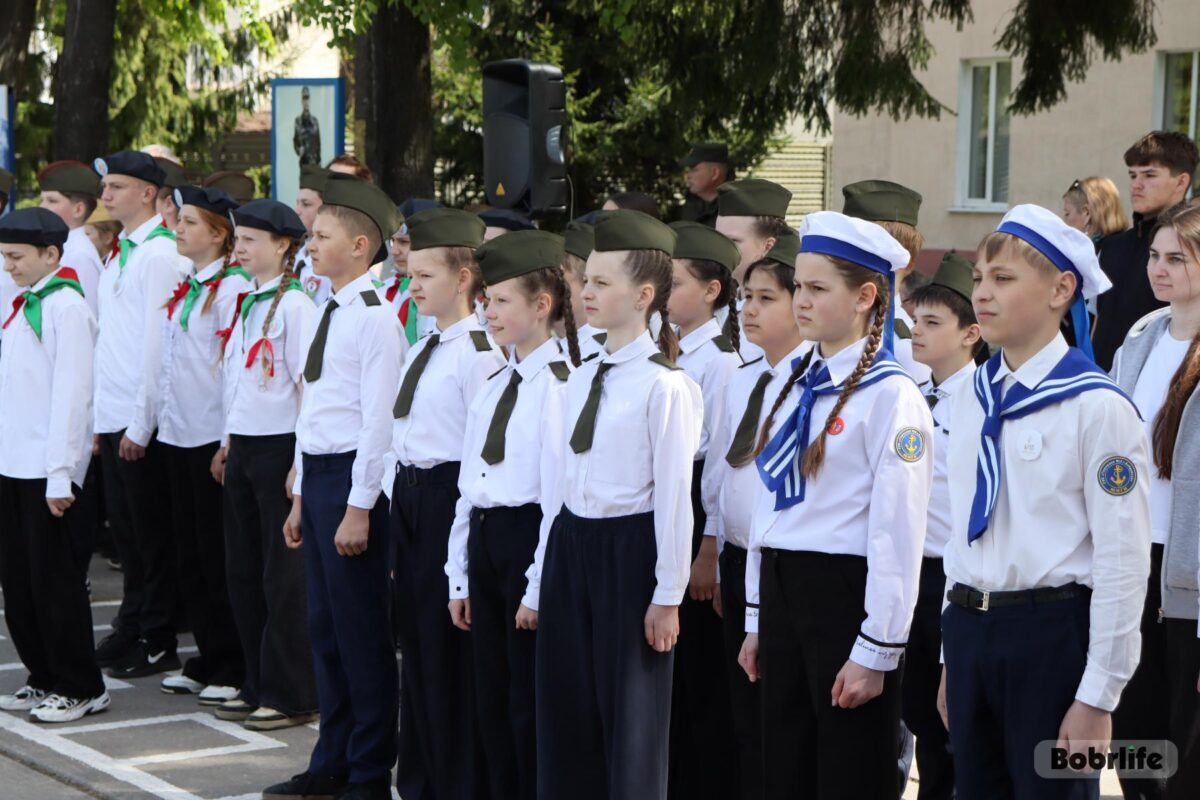 К защите Отечества готовы! В инженерно-аэродромном полку прошел городской этап игры «Зарница»