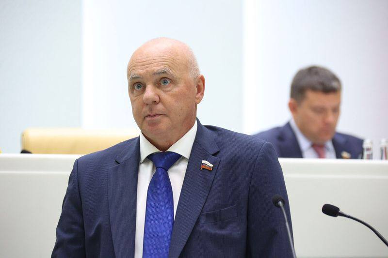 Сенатор Российской Федерации Андрей Шохин поздравил бобруйчан с 80-летием Великой Победы