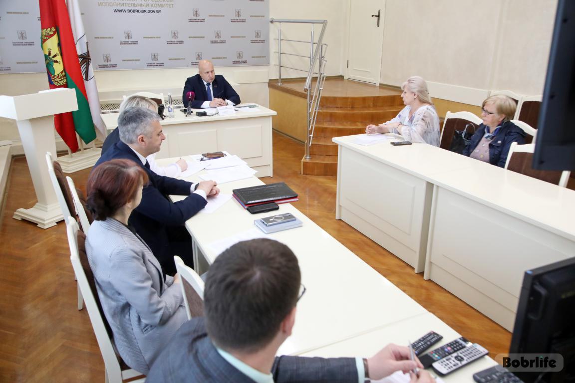«Людям нужна обратная связь». Максим Гурин провел прием граждан