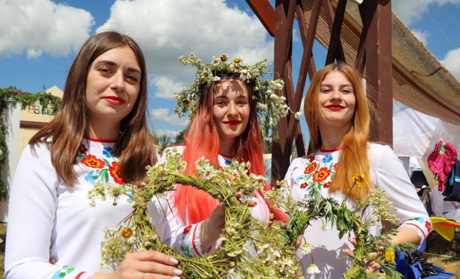 Народное творчество, традиции и международное мастерство на празднике «Купалье»