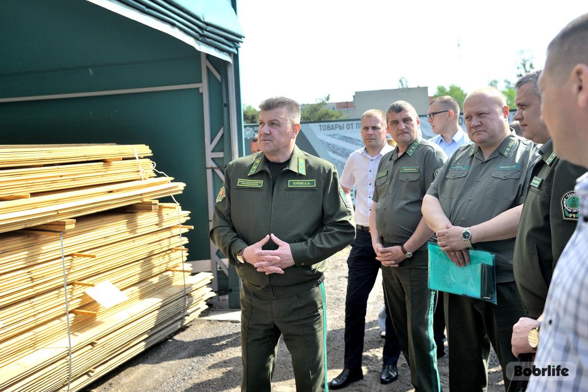 Прадаваць праз «Лясны домік» болей, паслугу аказваць якасна. На базе Бабруйскага лясгасу прайшоў рэспубліканскі семінар