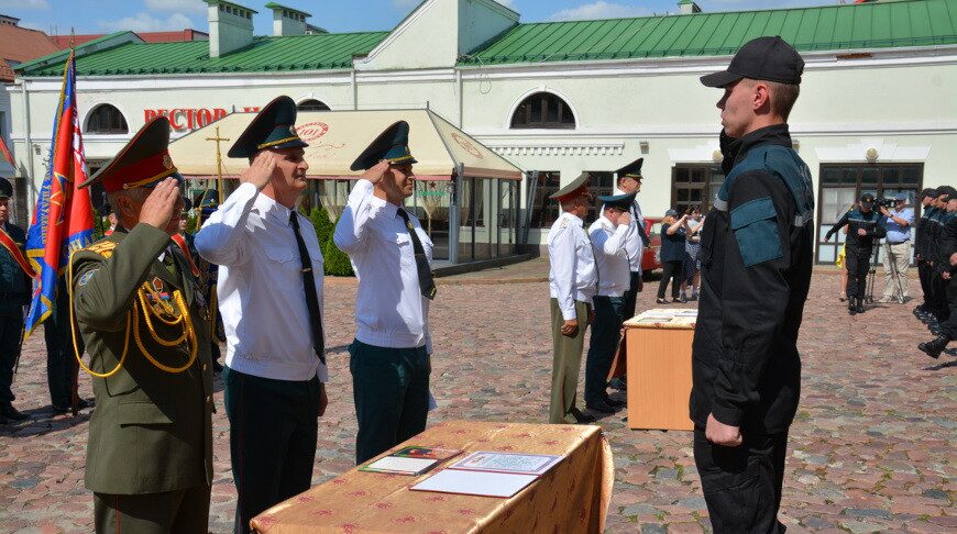 Более 60 молодых спасателей принесли присягу на верность Родине в Могилеве. Среди них – бобруйчане