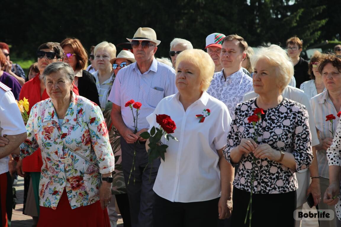 Мост между поколениями: ветераны из Бобруйска посетили Музей Славы Могилевщины