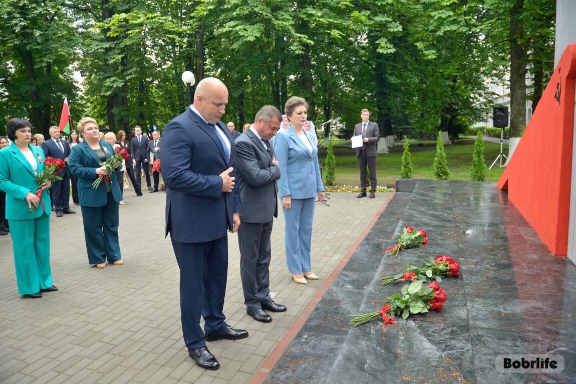 Помним, знаем, гордимся. Памятник в честь освободителей Бобруйска торжественно открыт после реконструкции
