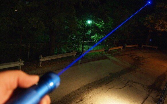 В УВД Бобруйского горисполкома напомнили об ответственности за использование лазерных указок