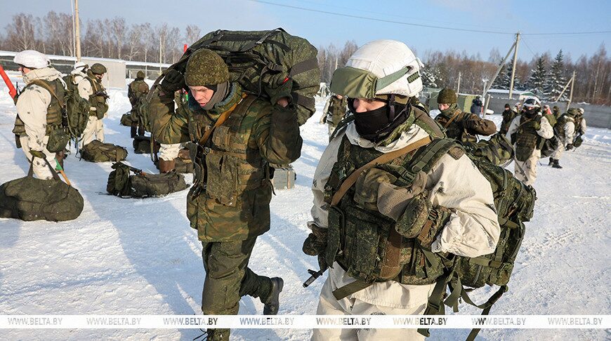 Лукашенко: проверка готовности в Вооруженных Силах будет проходить до весны