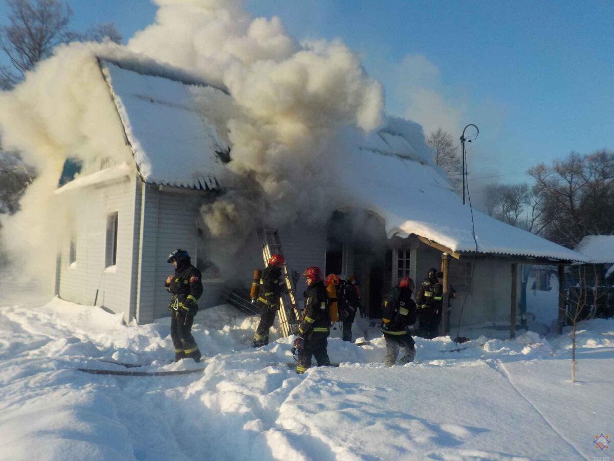 Пожар унес жизнь. В Бобруйске горел частный дом