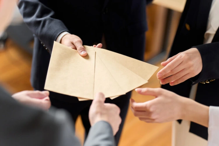 Пострадают и работник, и наниматель. О последствиях выплаты заработной платы в «конверте» рассказали в ФСЗНе Бобруйска