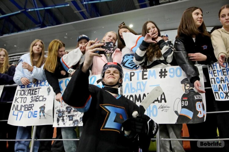 Есть победа! «Динамо-Шинник» вышел в плей-офф Кубка Харламова!