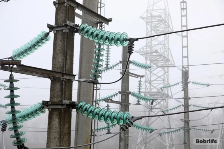 Электричество не прощает ошибок. Соблюдайте правила безопасности в быту и вблизи энергообъектов