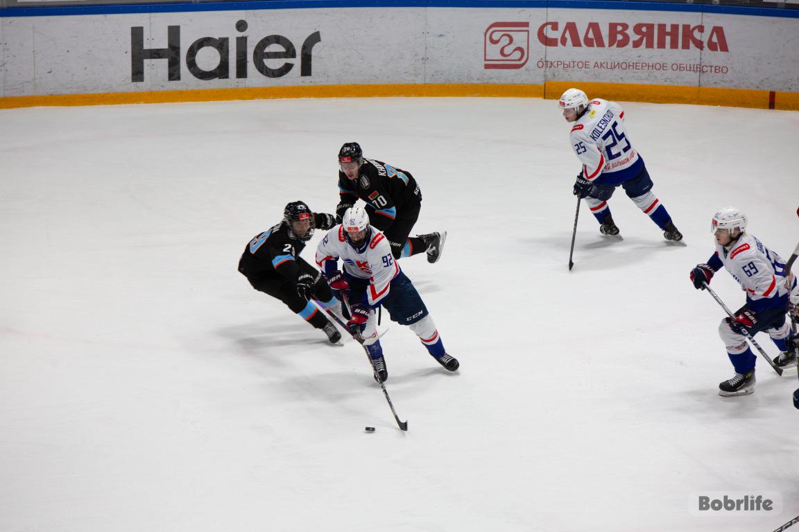 Игра не окончена. «Динамо-Шинник» уступил «Крыльям Советов» со счетом 2:3 в овертайме
