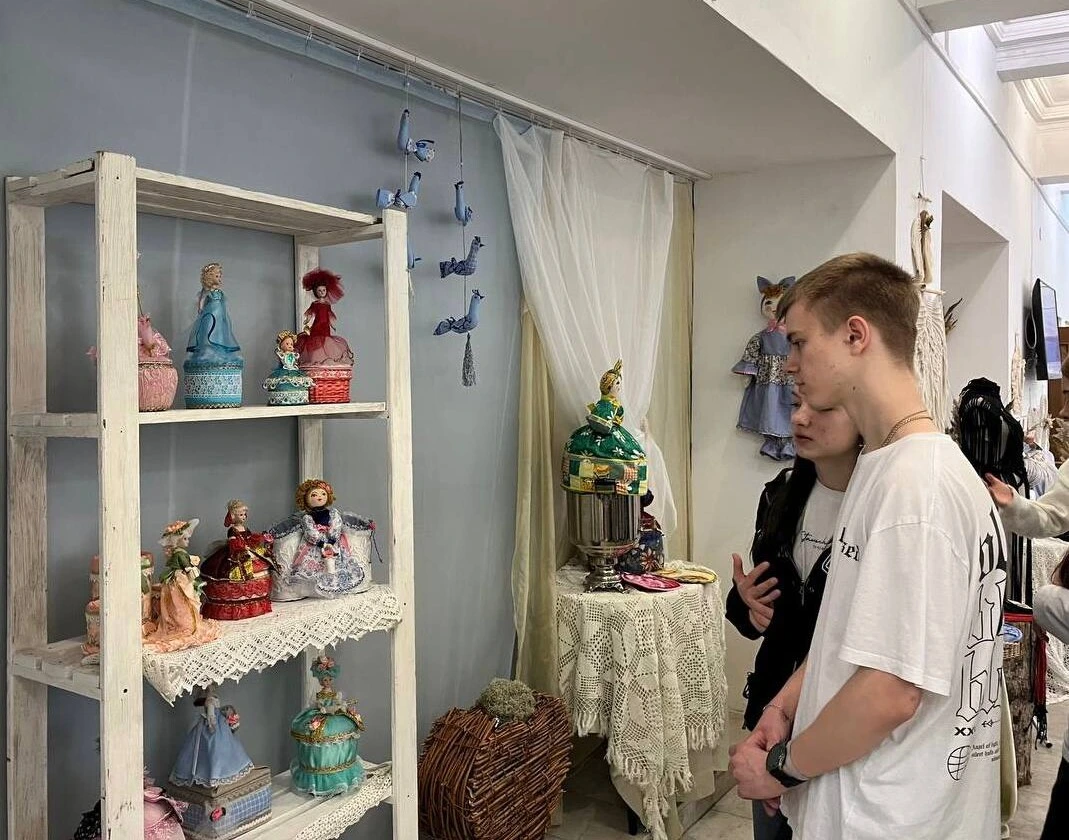 Руки женщин рождают чудеса. В Центре досуга и творчества открылась выставка работ бобруйских мастериц