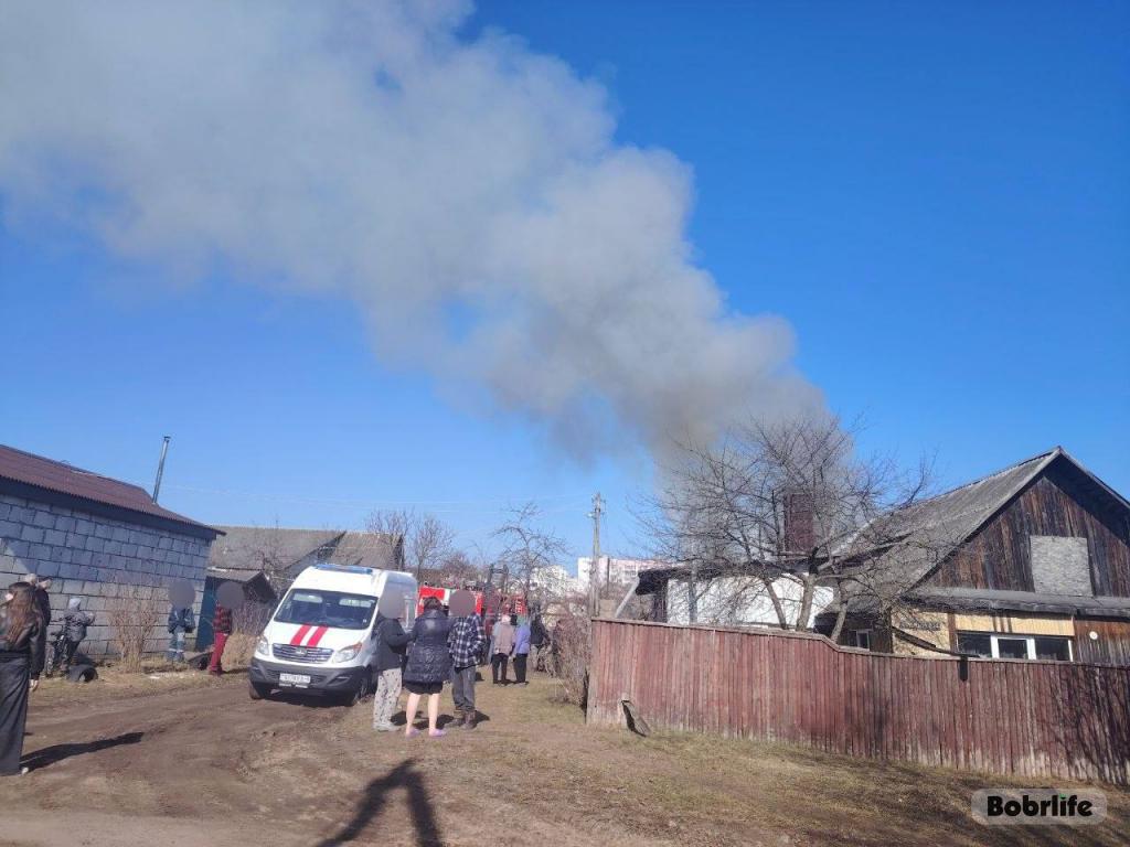 На улице Кутузова произошел пожар в частном секторе Бобруйска