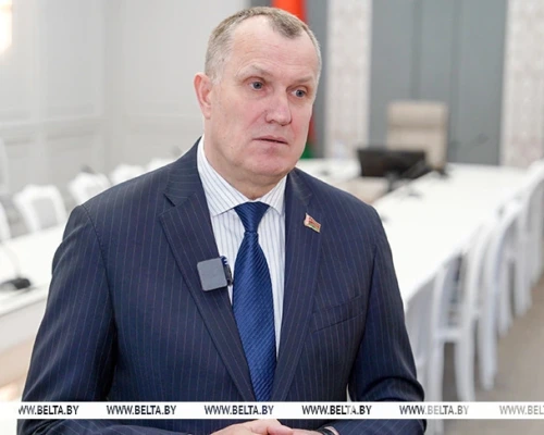 Миллион тонн молока к концу пятилетки: Анатолий Исаченко о стратегии развития агропрома Могилевской области