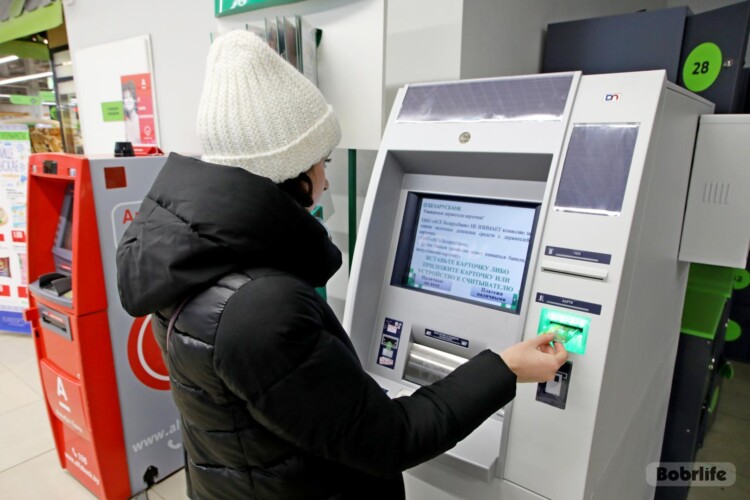 Размеры государственной адресной социальной помощи вырастут в Беларуси с 1 мая. Такая помощь включает четыре социальные выплаты