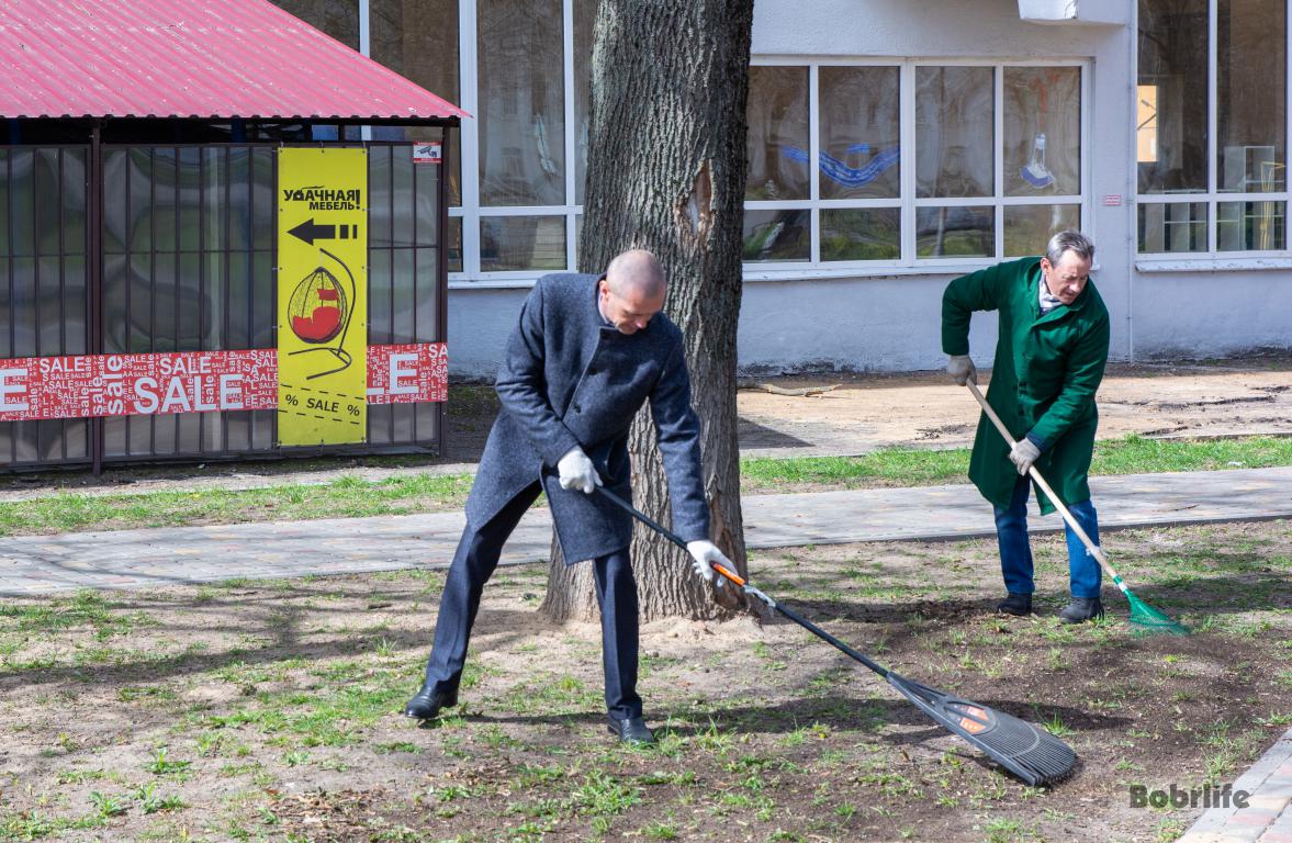 В Минтруда напомнили о мерах безопасности при проведении субботника