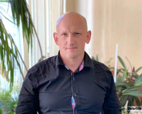 Тры радзімы, адна душа… Партрэт бабруйскага паэта Міхася Барынава, які знайшоў сваю музу ў трох куточках Беларусі