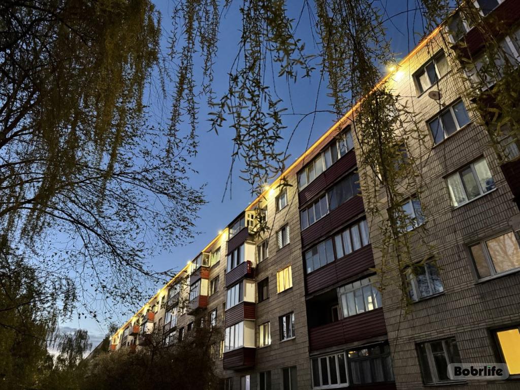 Бобруйск продолжает зажигать огни: дом №28 на Минской стал частью светлой сказки