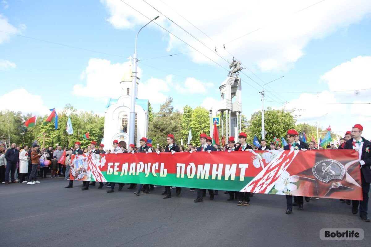 Война с символами. Георгиевская лента для змагаров – как красная тряпка