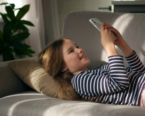 Зрение — бесценный дар: как сохранить здоровье глаз в эпоху цифровых технологий и визуальных перегрузок