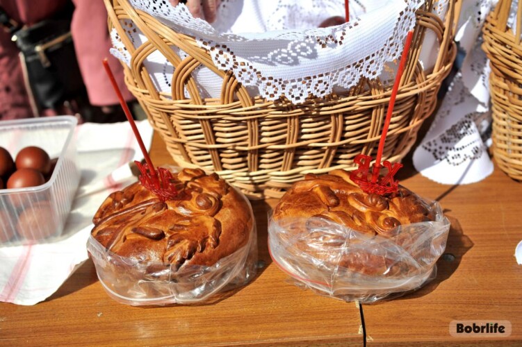 Почему католическую Пасху отмечают всегда в разные дни?