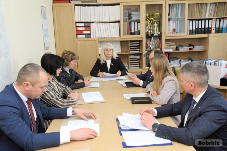 Рациональный подход к финансам. Расскажем, как работает постоянная комиссия по местному бюджету и коммунальной собственности Бобруйского городского Совета депутатов