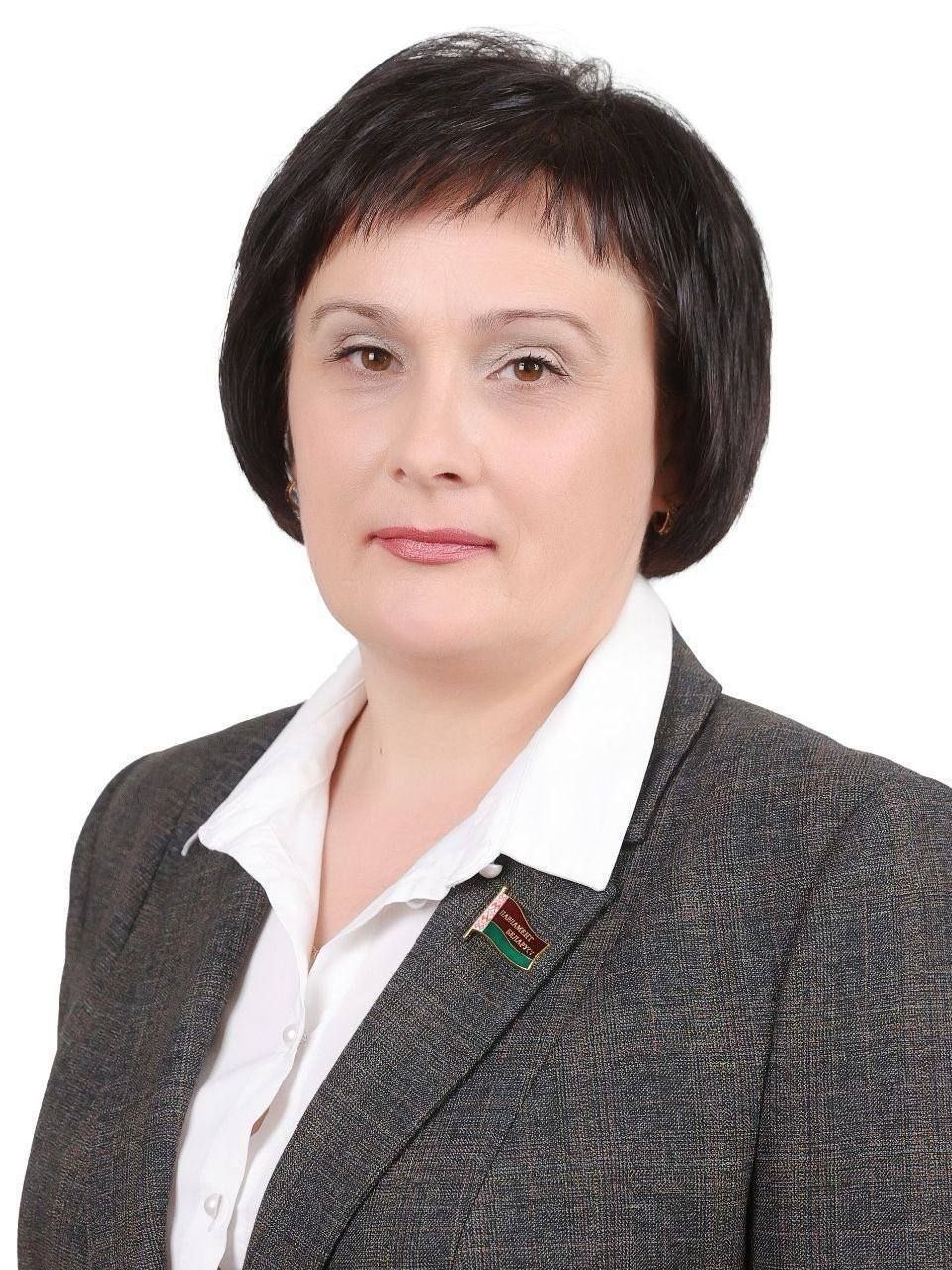 Вас выслушают. 21 мая депутат Палаты представителей Национального собрания Оксана Приходько проведет прием граждан и прямую телефонную линию
