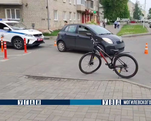 В Бобруйске подросток попал под колеса машины
