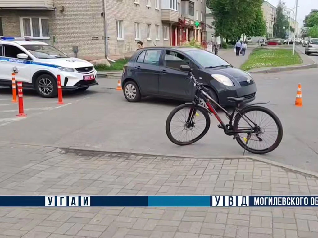 В Бобруйске подросток попал под колеса машины