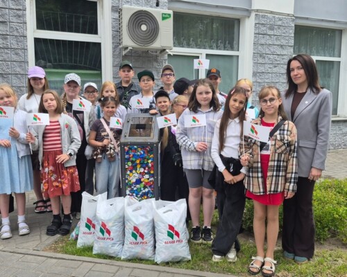 Уроки добра и экологии: бобруйские «Робинзоны» поддержали проект «Крышечки от сердца»