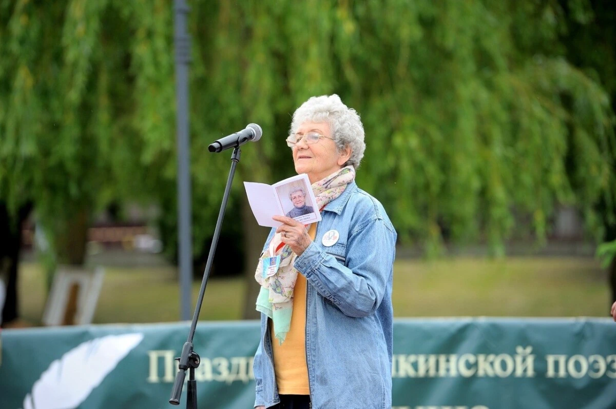 Поэзия, объединяющая сердца. Состоялось торжественное открытие VII межрегионального фестиваля «Звучание русского стиха»