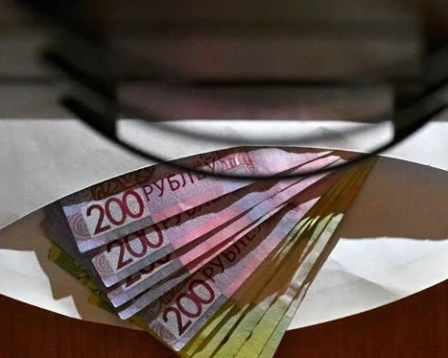 Двойная сделка. Предприниматель занизил выручку на 143 тысячи рублей, чтобы не платить налоги