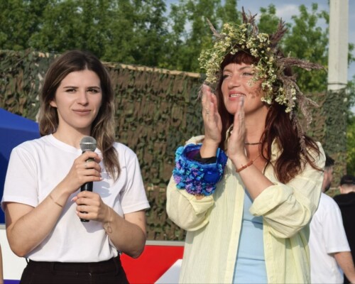 ФОТОФАКТ: Презентация радио «Zефир FM» на празднике «Купалье» прошла информативно, ярко и динамично