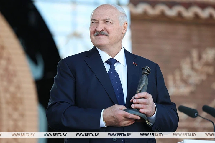 Александр Лукашенко: фестиваль «Зов Полесья» дает повод всем славянам собраться на общей исторической родине