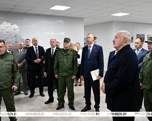 «Это основа любой армии». Александр Лукашенко посетил уникальное отечественное производство стрелкового оружия