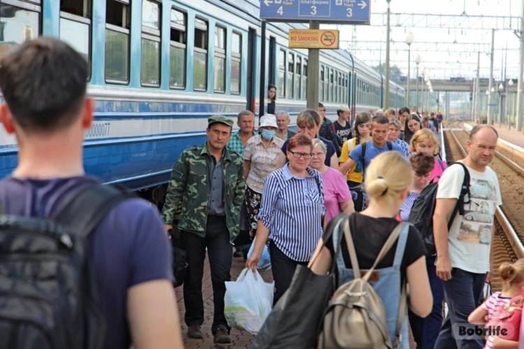 Поездка без неприятностей. Как обезопасить себя в поезде, напомнили в УВД Бобруйска