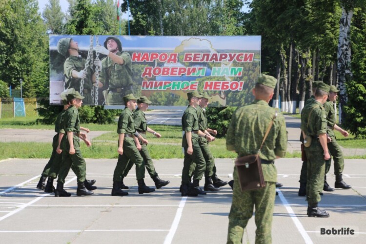Если заболел во время службы. О назначении пособия по временной нетрудоспособности