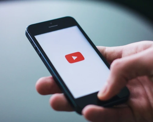 Мининформ расценил блокировку белорусских каналов на YouTube как цензуру. Гражданам рекомендуют переходить на национальные видеоплатформы