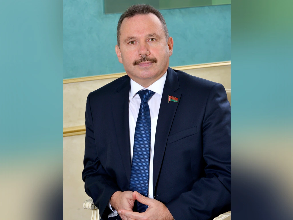 Виктор Ананич: «Забота о старшем поколении – это знак зрелости общества»
