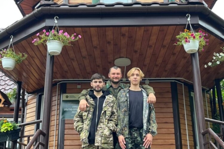 Знать работу отрасли изнутри. Студенты БГТУ осваивают азы профессии в Бобруйском лесхозе
