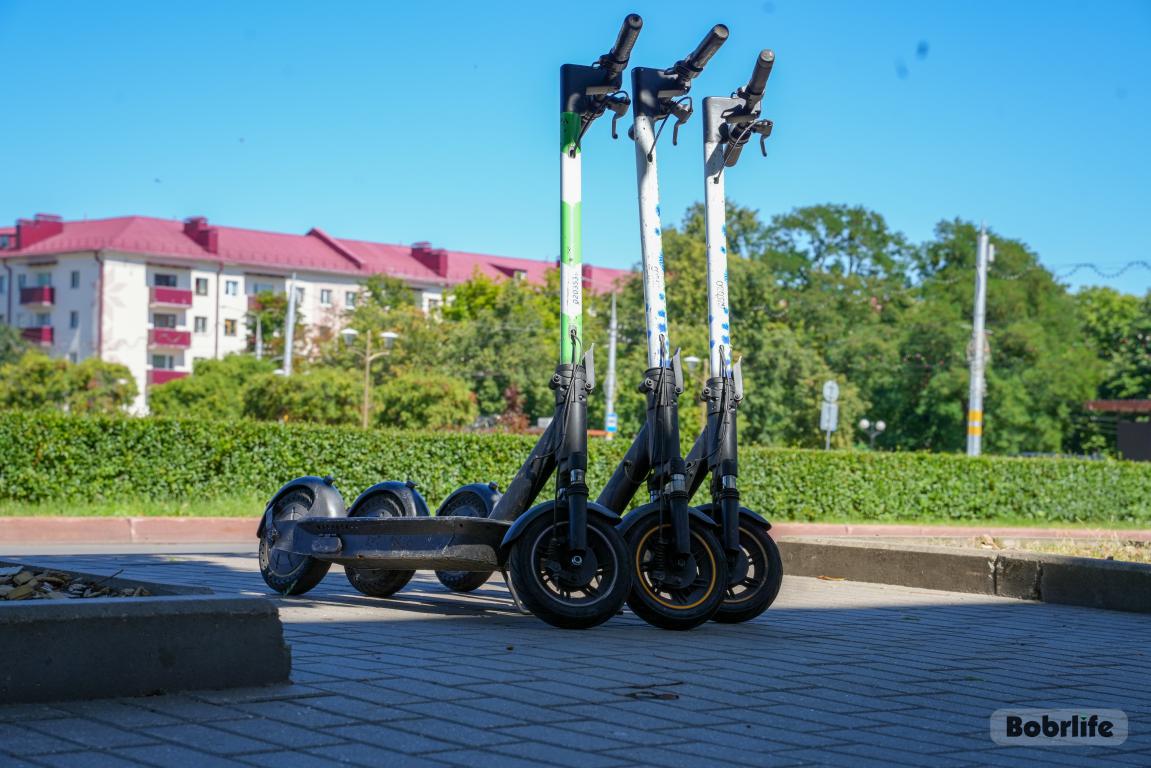 Самокат на пути: маленькая невнимательность – большая преграда