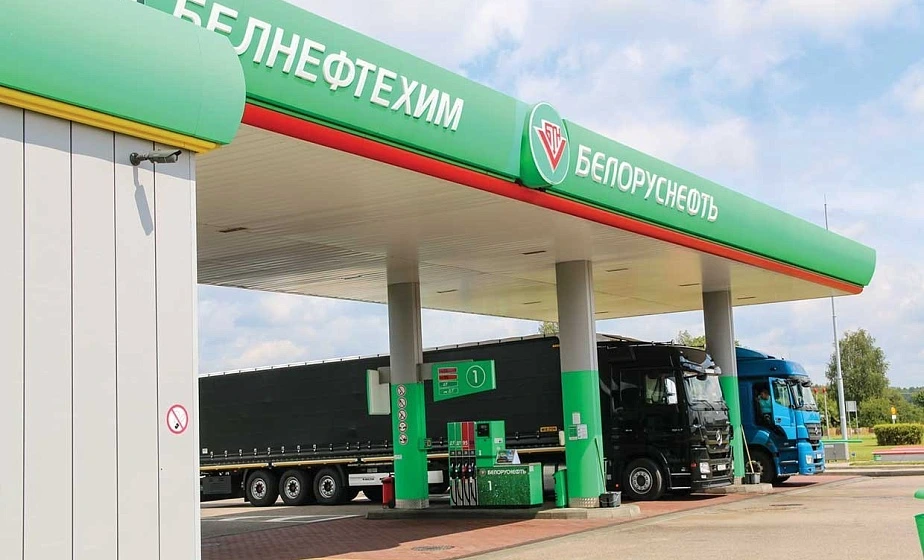 В Беларуси с 7 октября подорожает автомобильное топливо