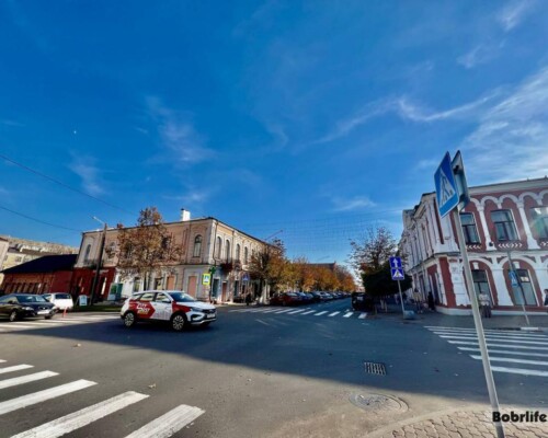 В центре Бобруйска ограничат движение автотранспорта. Рассказываем, когда и где